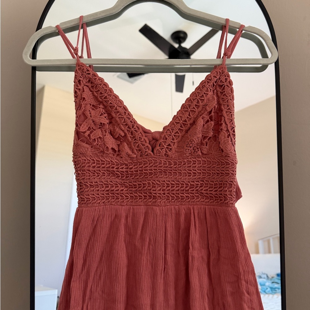 ILLA ILLA Coral Lace Trim Romper - Picture 2 of 5